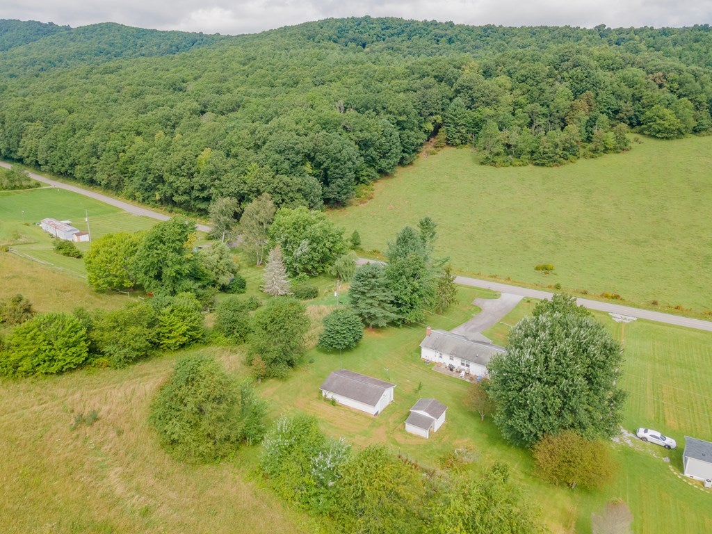 2914 Cedar Springs Road Sugar Grove, VA 24375 - Photo 67 of 70 Gallery Image 67