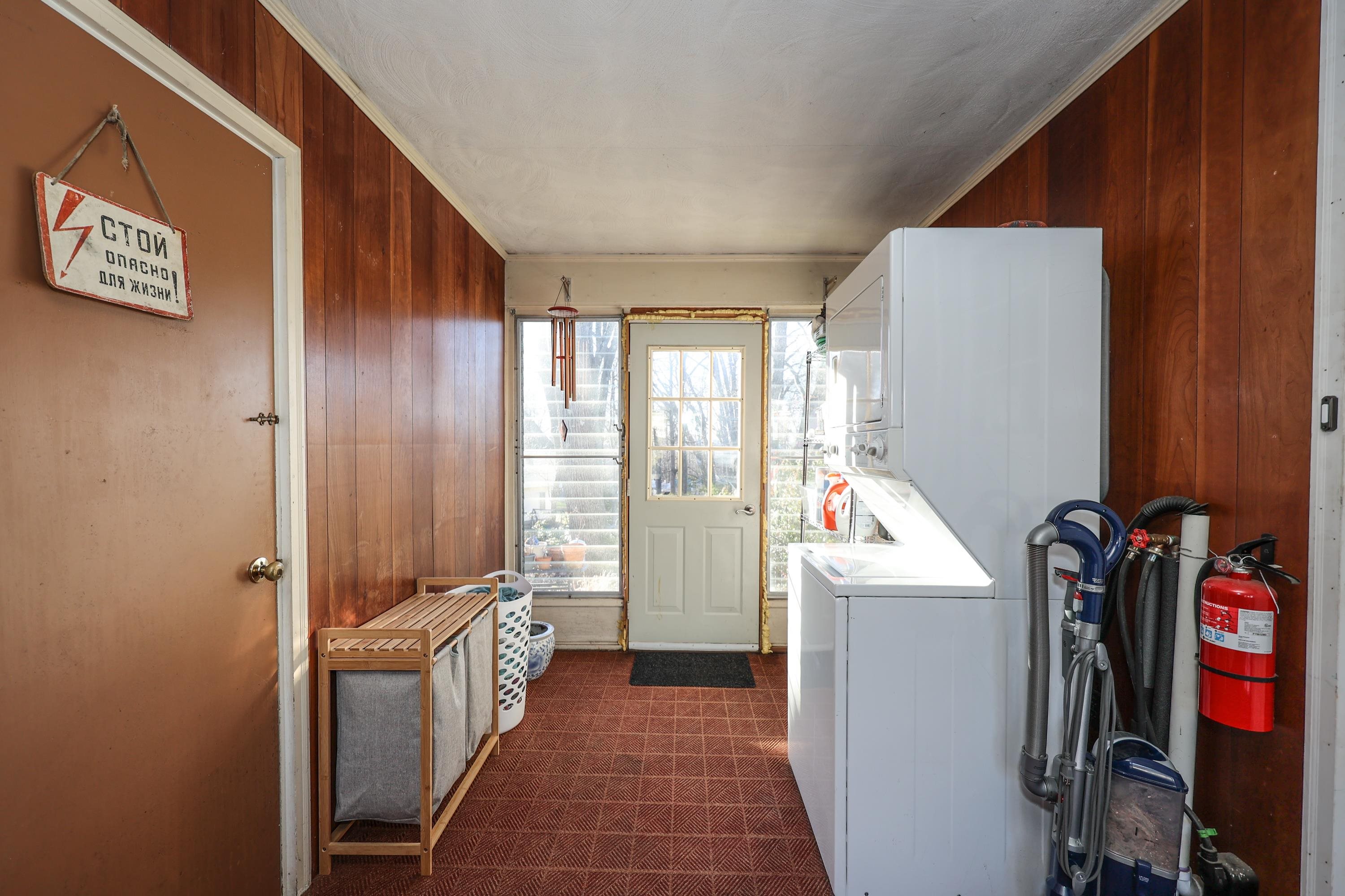 126 West Haven Road Manchester, NH 03104 - Photo 4 of 31