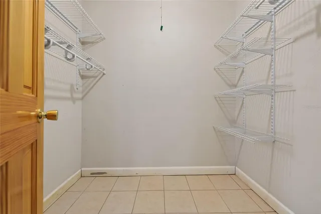 $189,900 | 901 Kingsport Court, Holly Hill, FL 32117