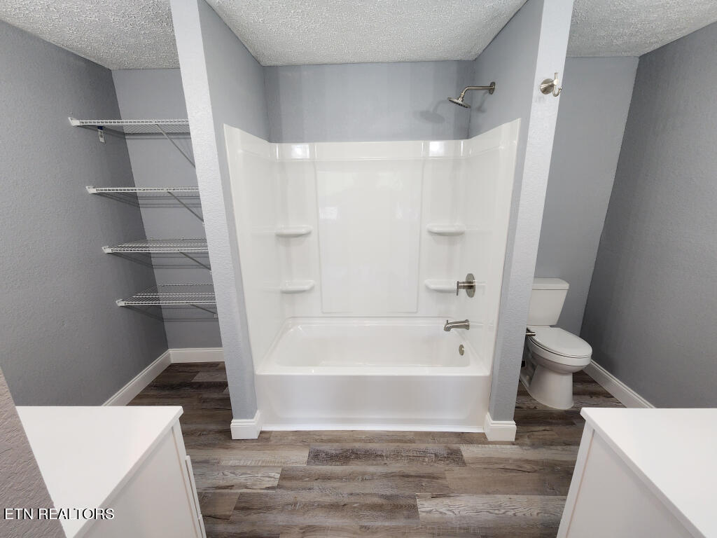 122 North Jefferson Circle Oak Ridge, TN 37830 - Photo 14 of 25 122-N-Jefferson-Circle-14