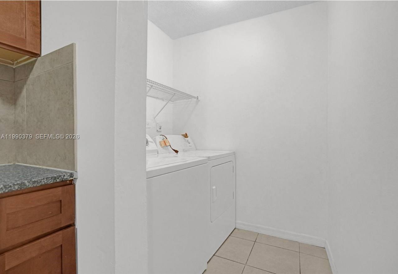 3876 Northwest 207 St Road Miami Gardens, FL 33055 - Photo 5 of 10