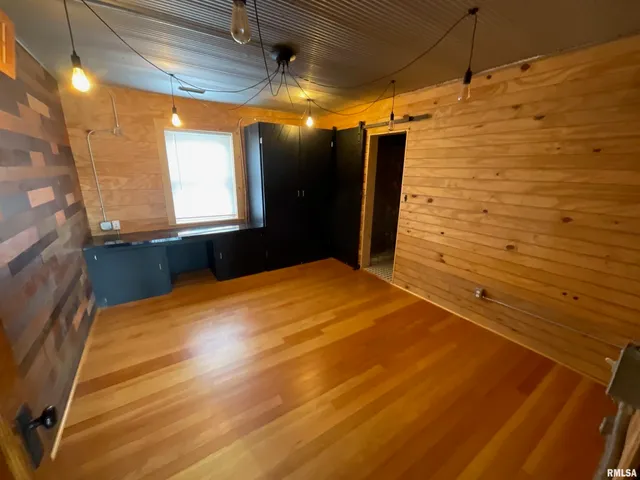 $365,400 | 223 North Broadway, Unit 215, Centralia, IL 62801