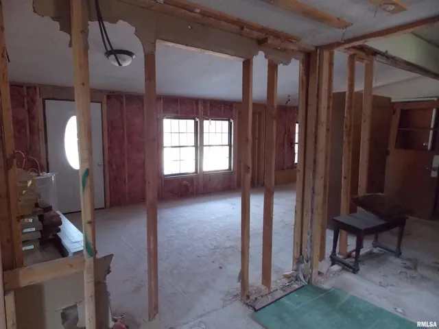 $365,400 | 223 North Broadway, Unit 215, Centralia, IL 62801