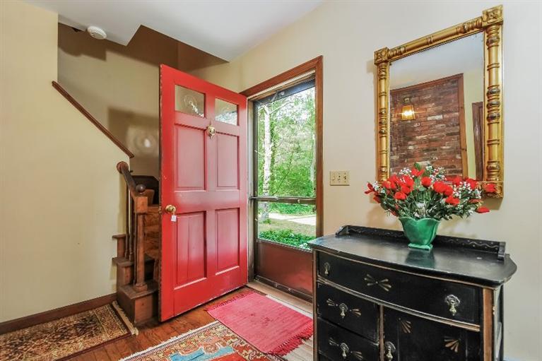 129 Cedar Hill Road East Dennis, MA 02660 - Photo 5 of 24 a living room with furniture
