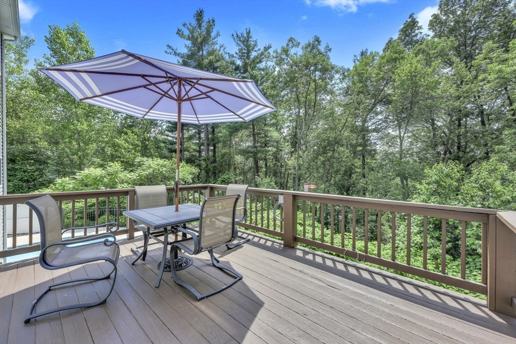 42 McGregory Road Sturbridge, MA 01566 - Photo 11 of 40 Gallery Image 11