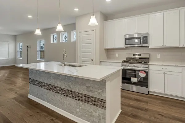 $2,300 | 10167 Red Snapper Road, Magnolia, TX 77354