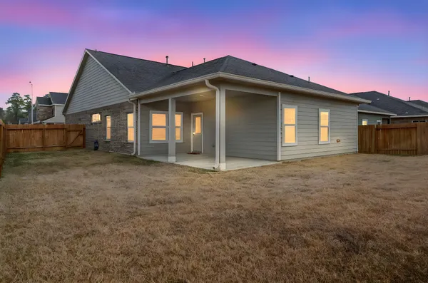 $2,300 | 10167 Red Snapper Road, Magnolia, TX 77354