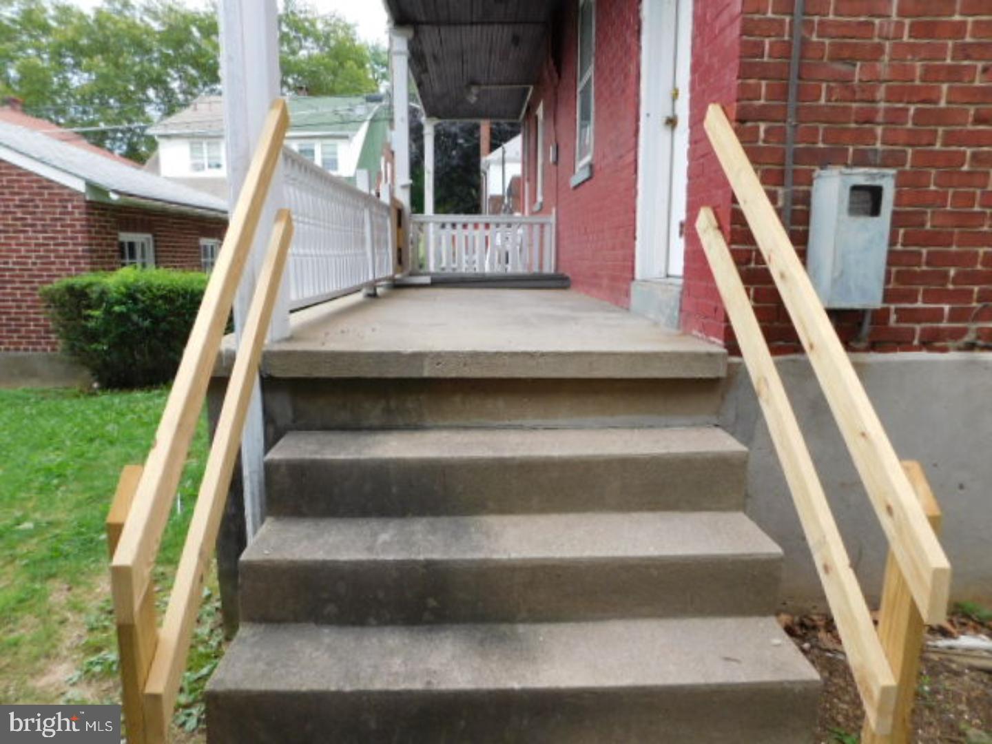 1127 Union Street Reading, PA 19604 - Photo 13 of 13 Porch