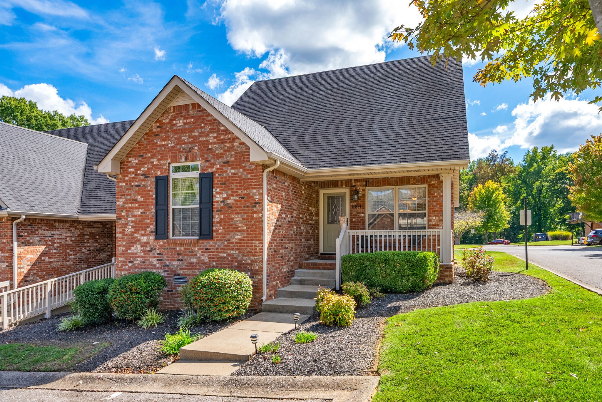 135 Excell Road, Unit 1304 Clarksville, TN 37043 - Photo 1 of 27 Gallery Image 1