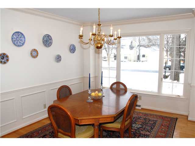 2285 Pinebrook Road Upper Arlington, OH 43220 - Photo 4 of 24 Gallery Image 4