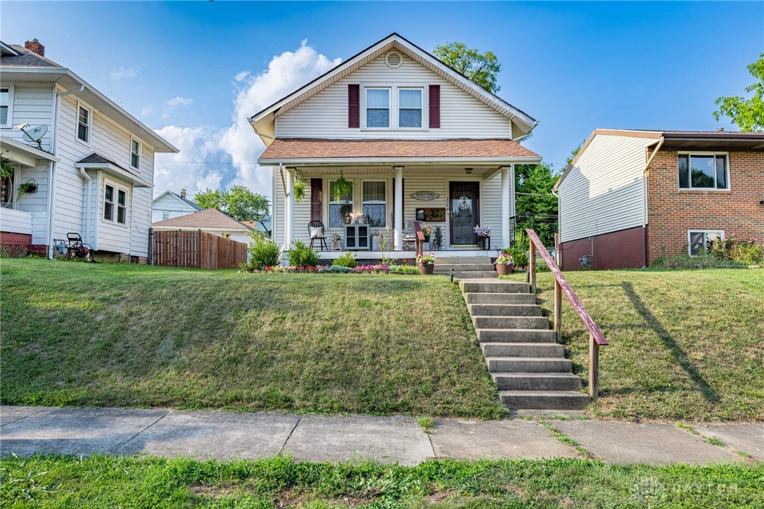 308 Ridge Road Springfield, OH 45503 - Photo 2 of 34