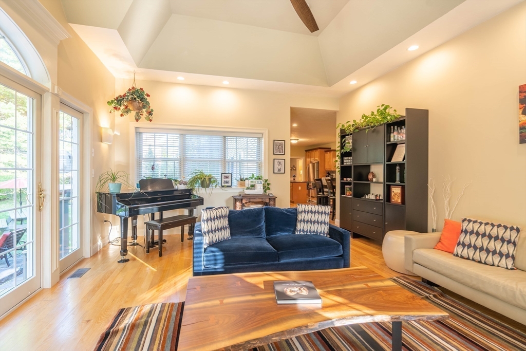 160 River Road West Berlin, MA 01503 - Photo 12 of 41 Gallery Image 12