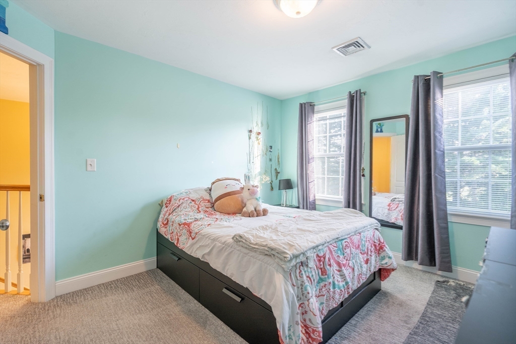 160 River Road West Berlin, MA 01503 - Photo 28 of 41 Gallery Image 28