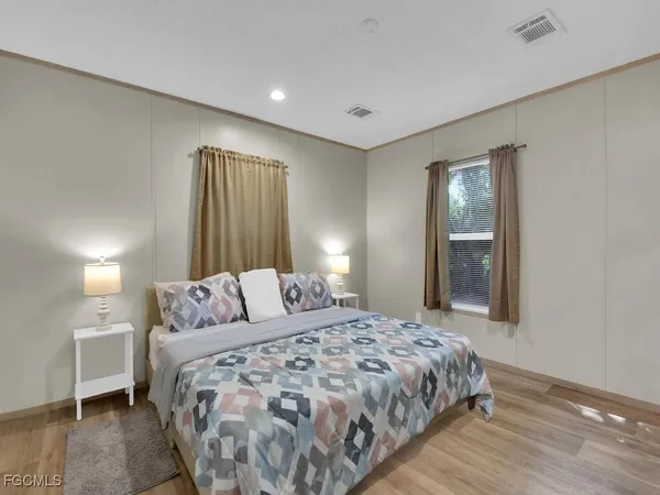 $282,900 | 1079 Summerall Road, LaBelle, FL 33935