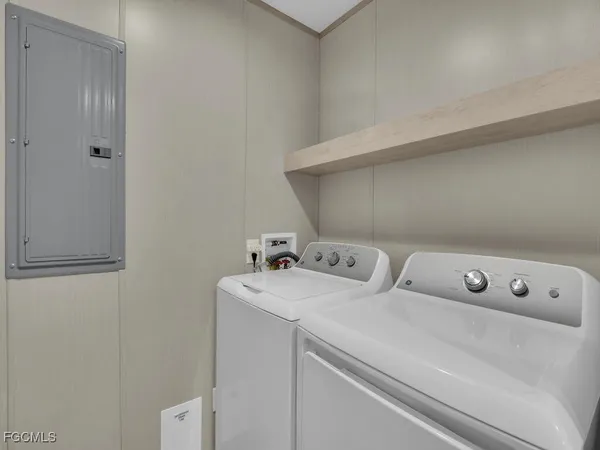 $282,900 | 1079 Summerall Road, LaBelle, FL 33935