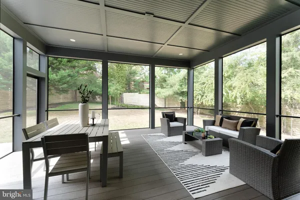 $3,250,000 | 6908 Southridge Drive, McLean, VA 22101