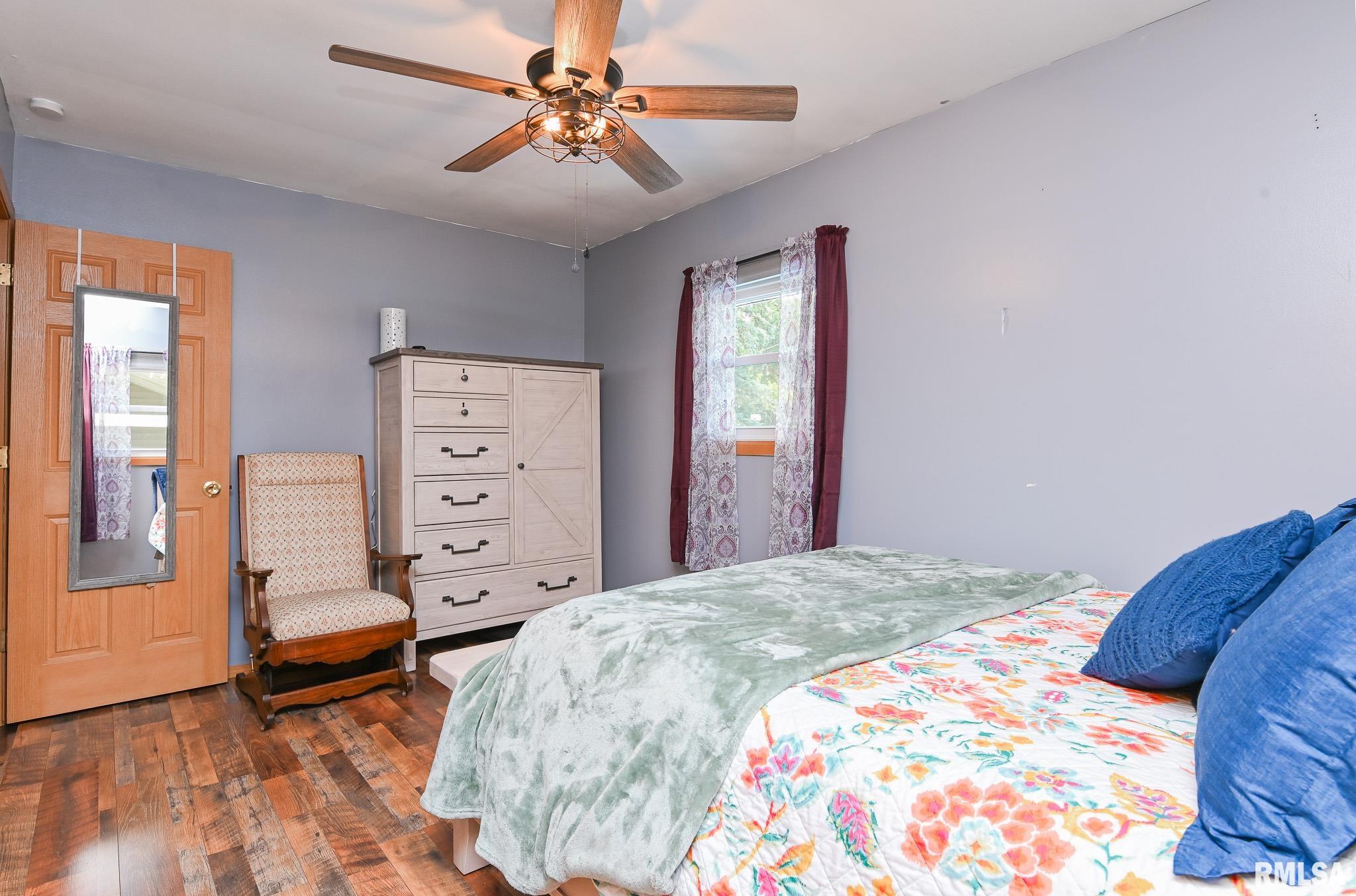 6615 North Randwick Road Peoria, IL 61615 - Photo 16 of 26 Gallery Image 16