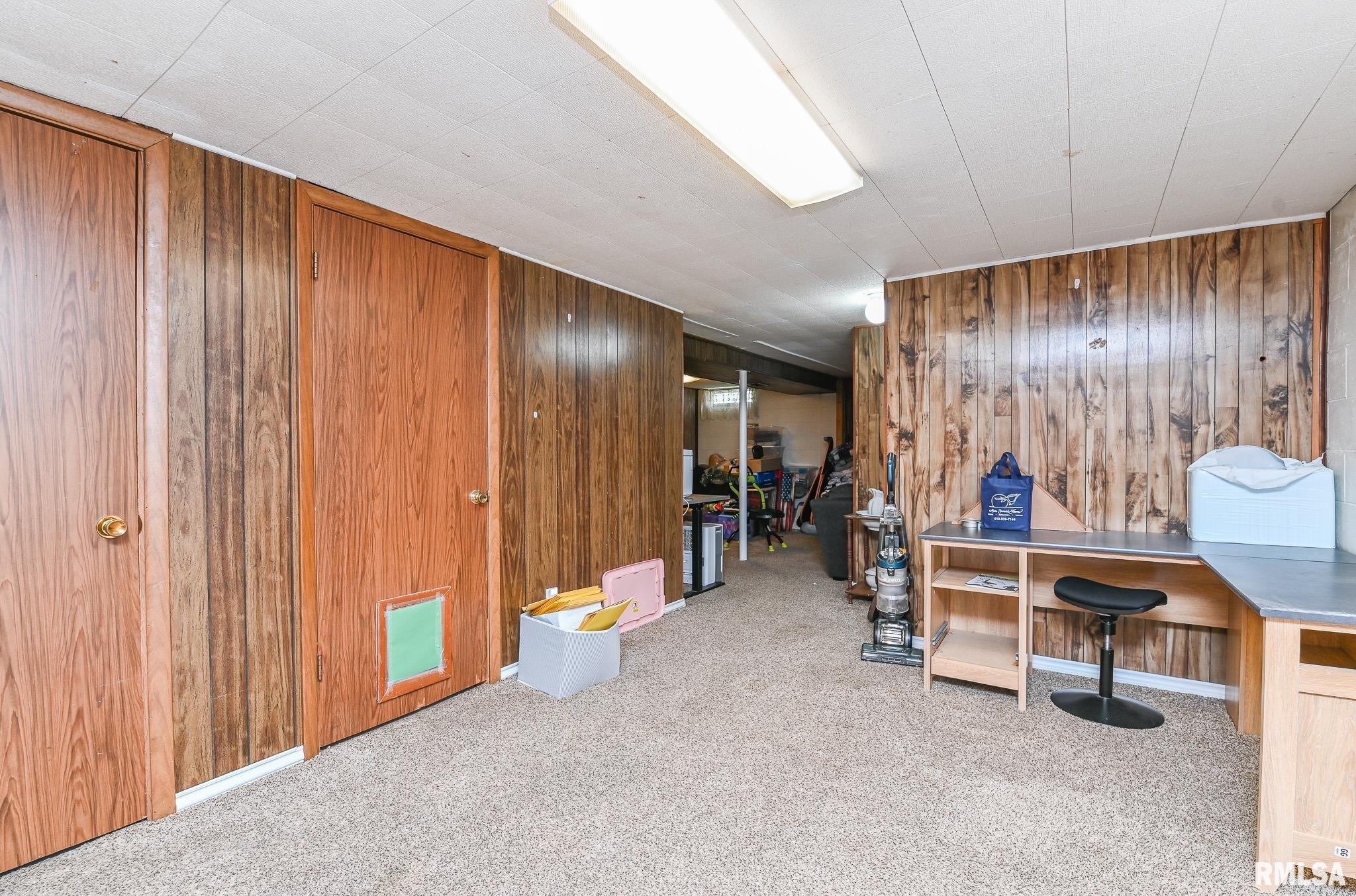 6615 North Randwick Road Peoria, IL 61615 - Photo 21 of 26 Gallery Image 21
