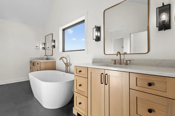$1,450,000 | 6231 County Road 11, Independence, MN 55359