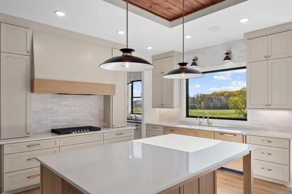 $1,450,000 | 6231 County Road 11, Independence, MN 55359