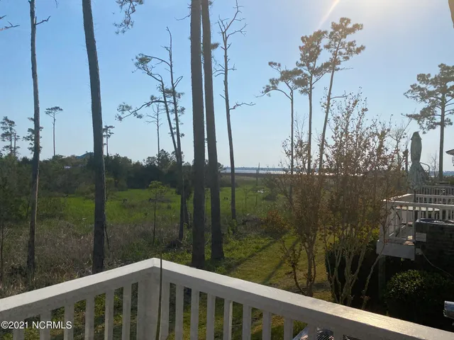 $2,200 | 213 River Gate Lane, Wilmington, NC 28412