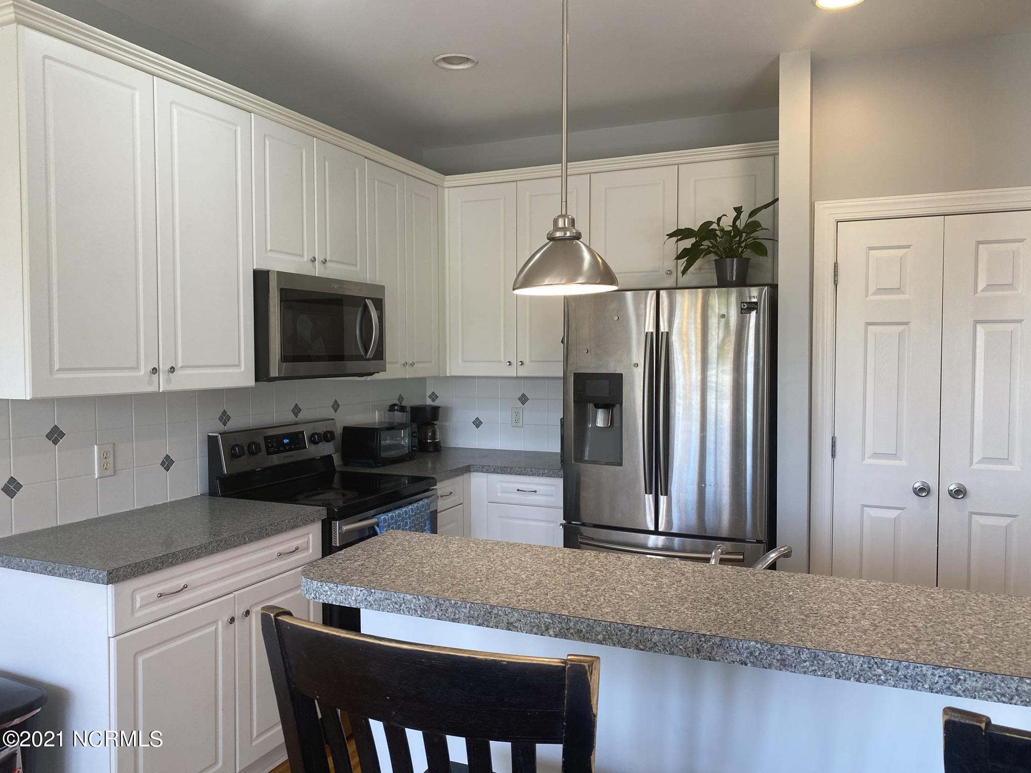 213 River Gate Lane Wilmington, NC 28412 - Photo 9 of 26 IMG_1567