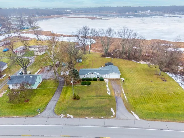 $210,000 | 3775 Highway 20, Angola, IN 46703