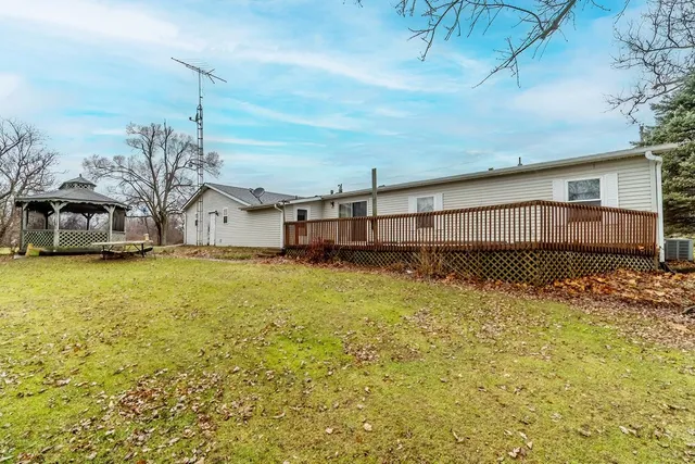 $210,000 | 3775 Highway 20, Angola, IN 46703