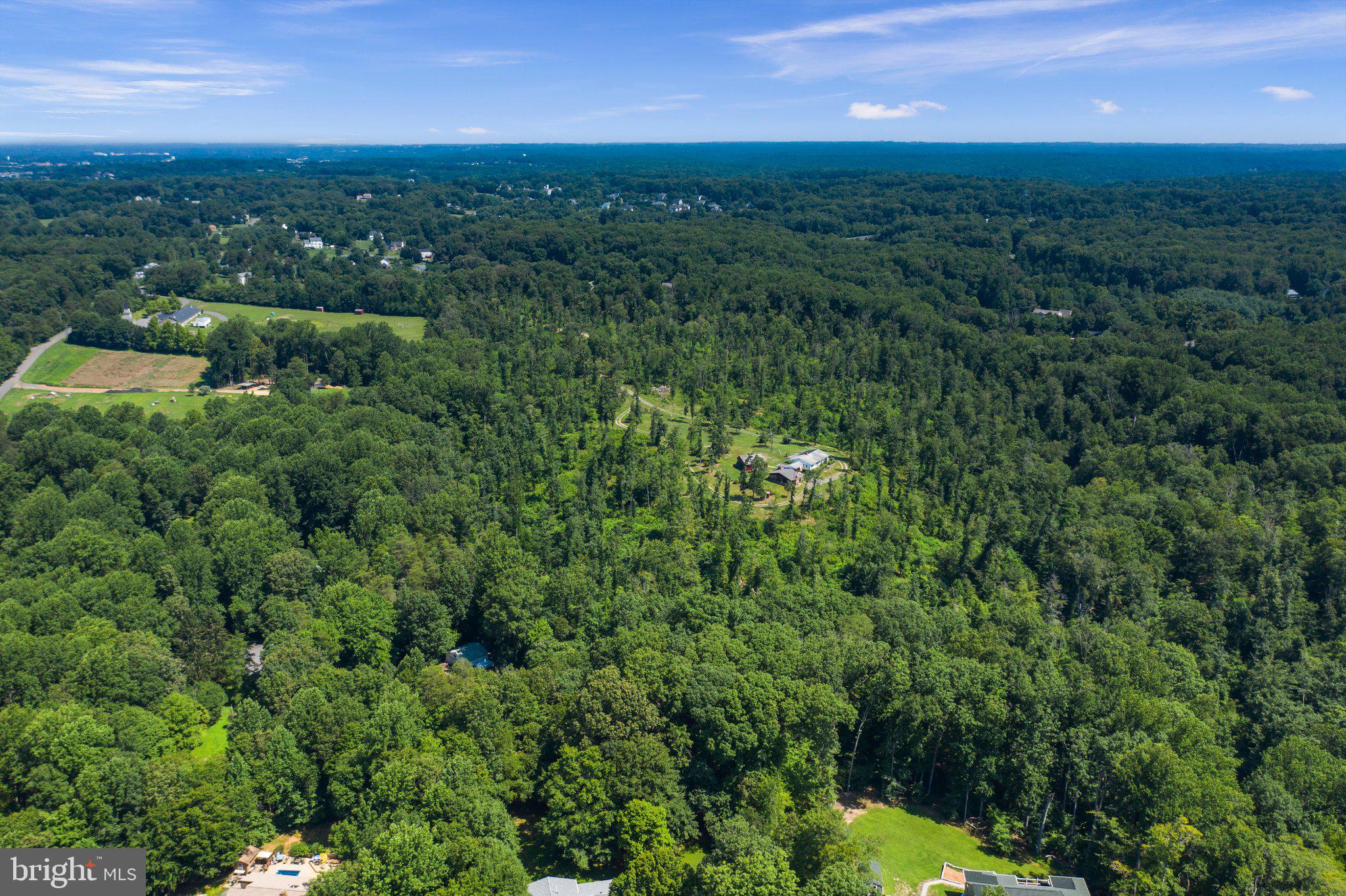 10528 Pineview Road Manassas, VA 20111 - Photo 17 of 61