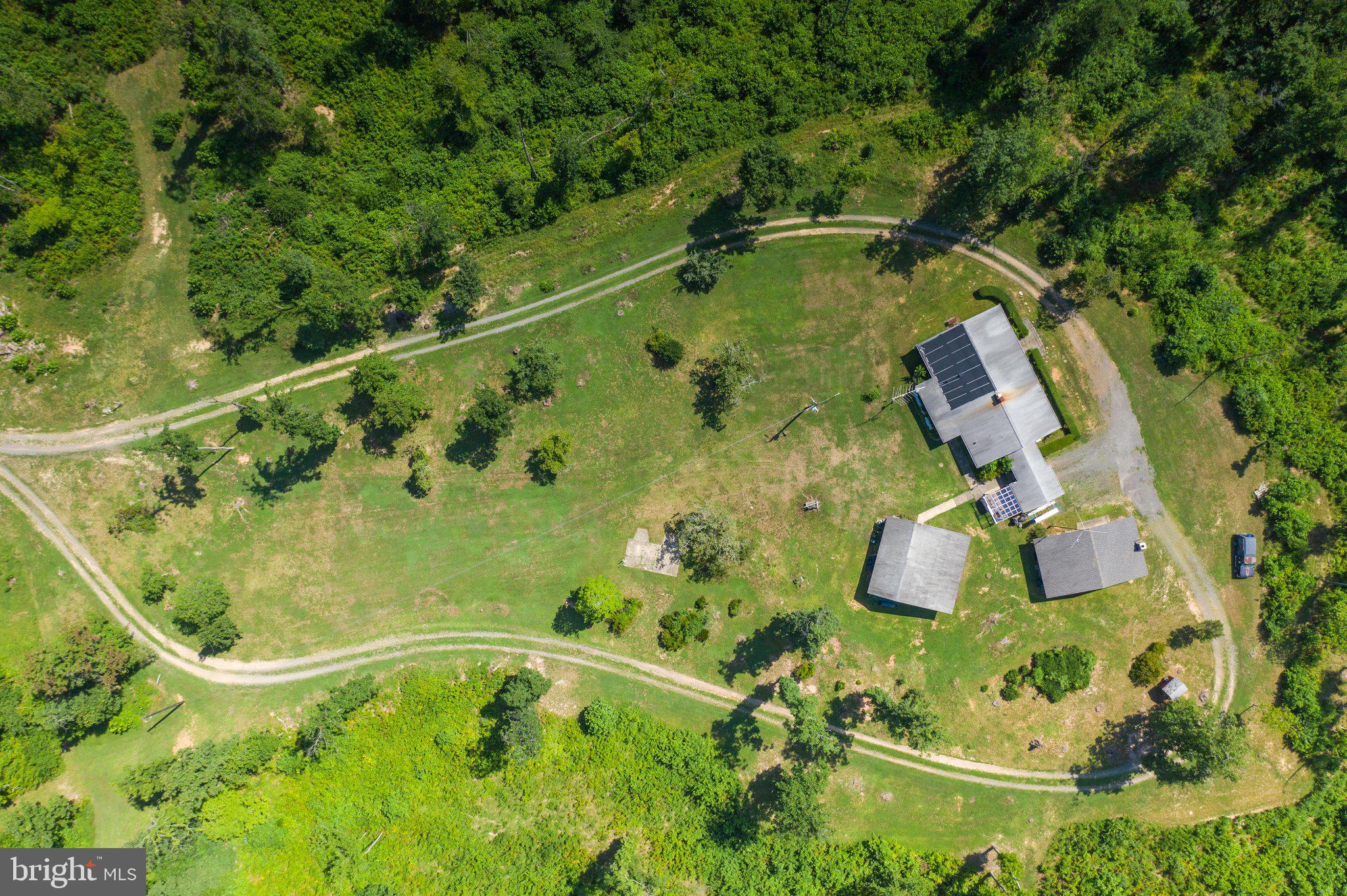 10528 Pineview Road Manassas, VA 20111 - Photo 6 of 61 Stunning view of open space