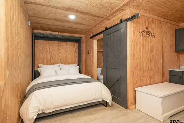 $680,000 | 645 County Road 1713, Jacksonville, TX 75766