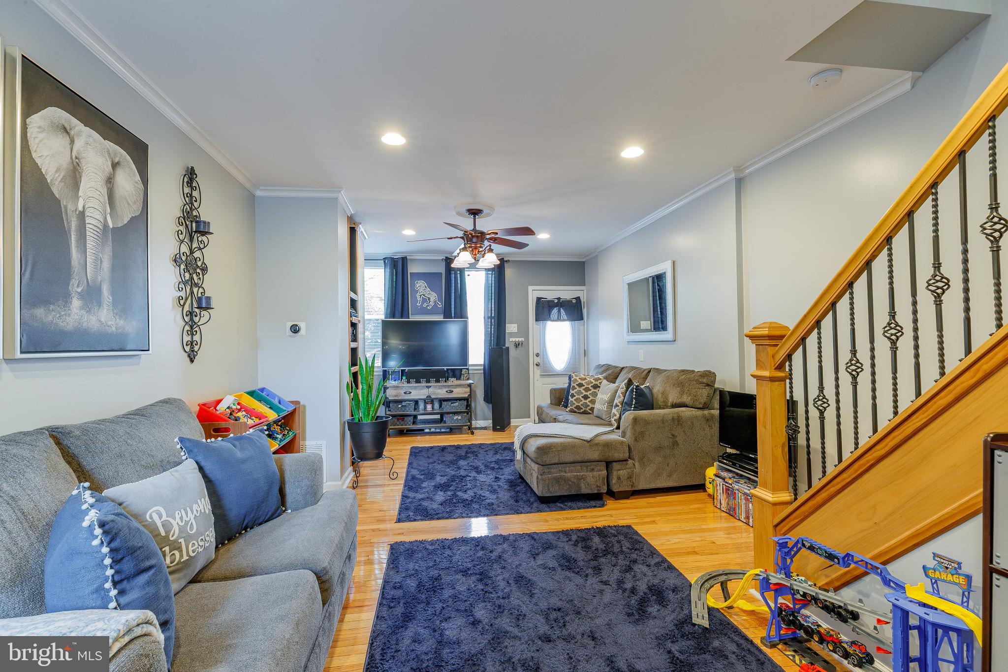 2231 Emerald Street Philadelphia, PA 19125 - Photo 3 of 13