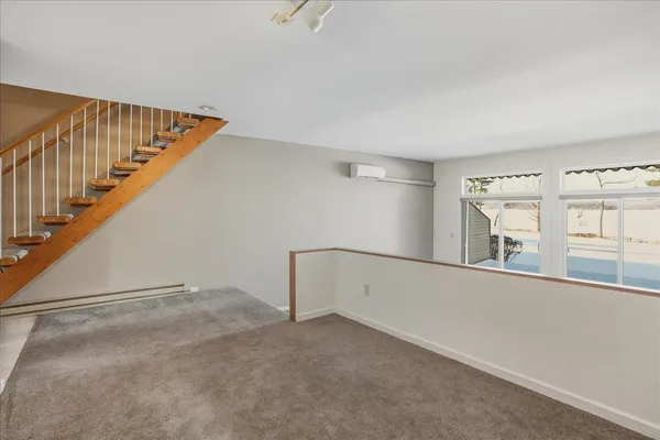 $899,900 | 102 South Beach Road, South Burlington, VT 05403