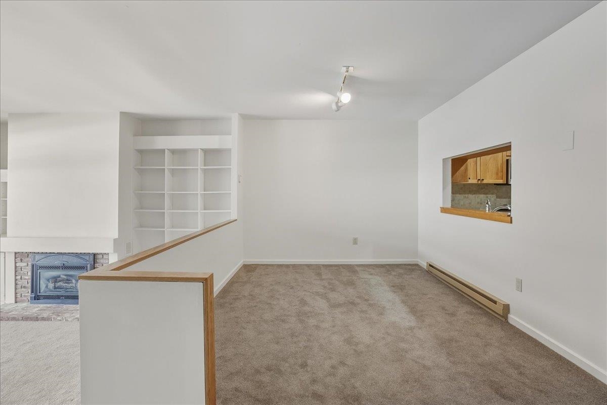 102 South Beach Road South Burlington, VT 05403 - Photo 36 of 58