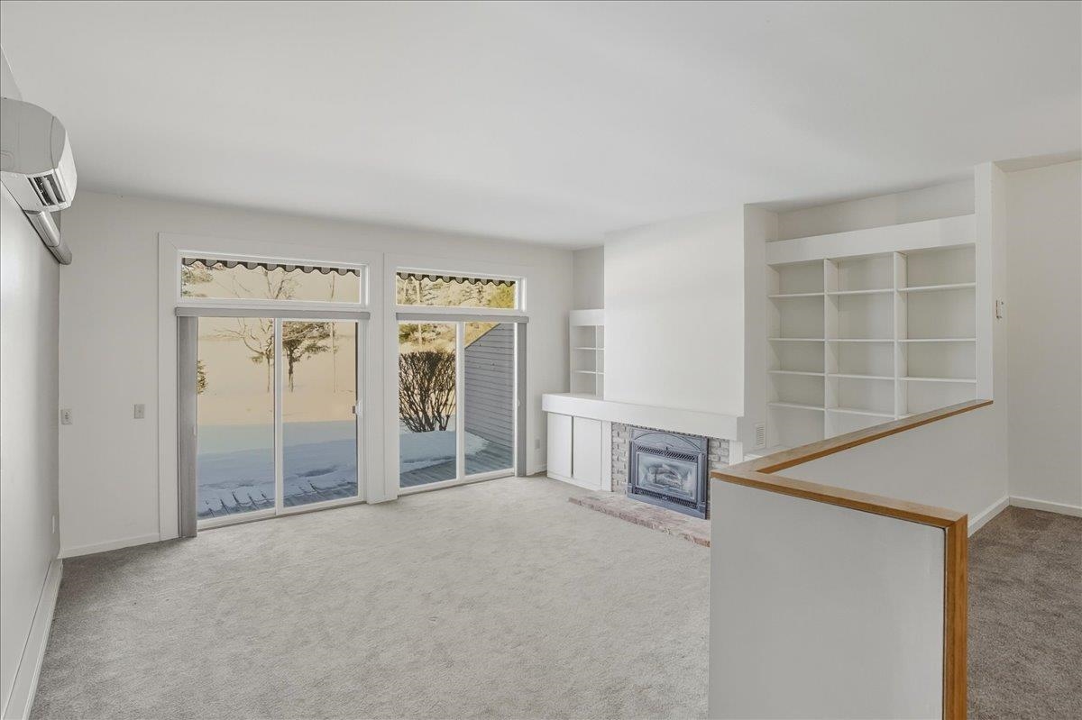 102 South Beach Road South Burlington, VT 05403 - Photo 38 of 58