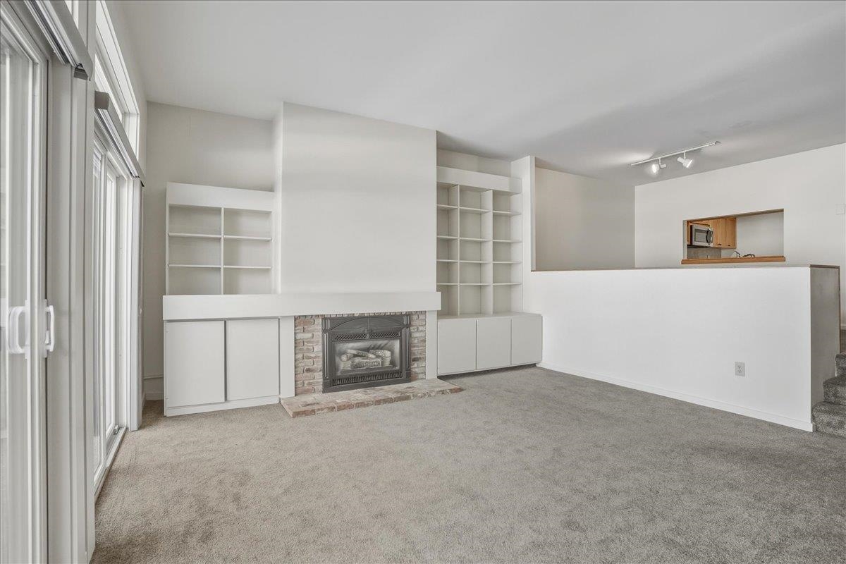 102 South Beach Road South Burlington, VT 05403 - Photo 42 of 58