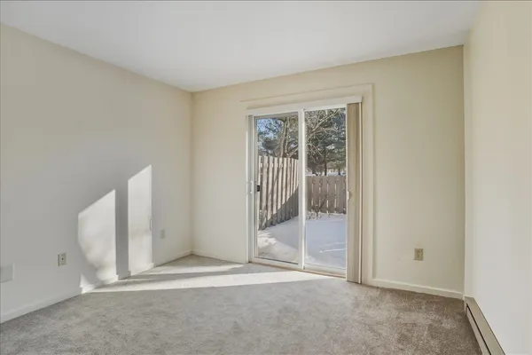 $899,900 | 102 South Beach Road, South Burlington, VT 05403