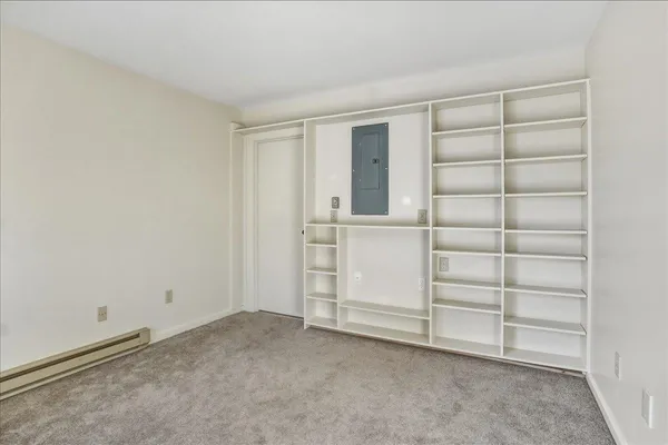 $899,900 | 102 South Beach Road, South Burlington, VT 05403