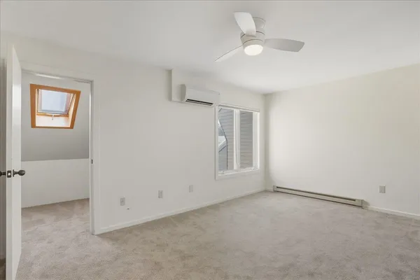 $899,900 | 102 South Beach Road, South Burlington, VT 05403