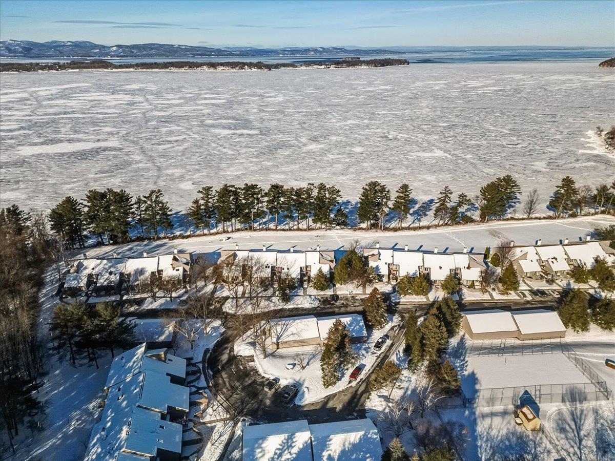 102 South Beach Road South Burlington, VT 05403 - Photo 53 of 58