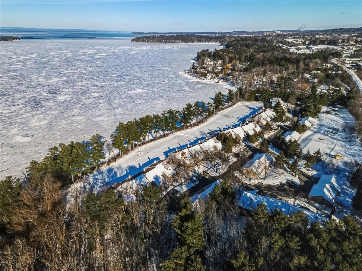 102 South Beach Road South Burlington, VT 05403 - Photo 54 of 58