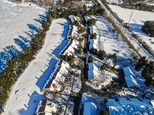 $899,900 | 102 South Beach Road, South Burlington, VT 05403