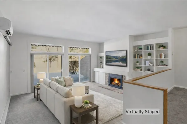 $899,900 | 102 South Beach Road, South Burlington, VT 05403