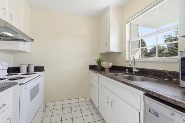 $545,000 | 1915 Mt Vernon Court, Unit 16, Mountain View, CA 94040