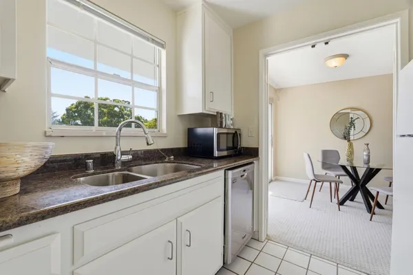 $545,000 | 1915 Mt Vernon Court, Unit 16, Mountain View, CA 94040