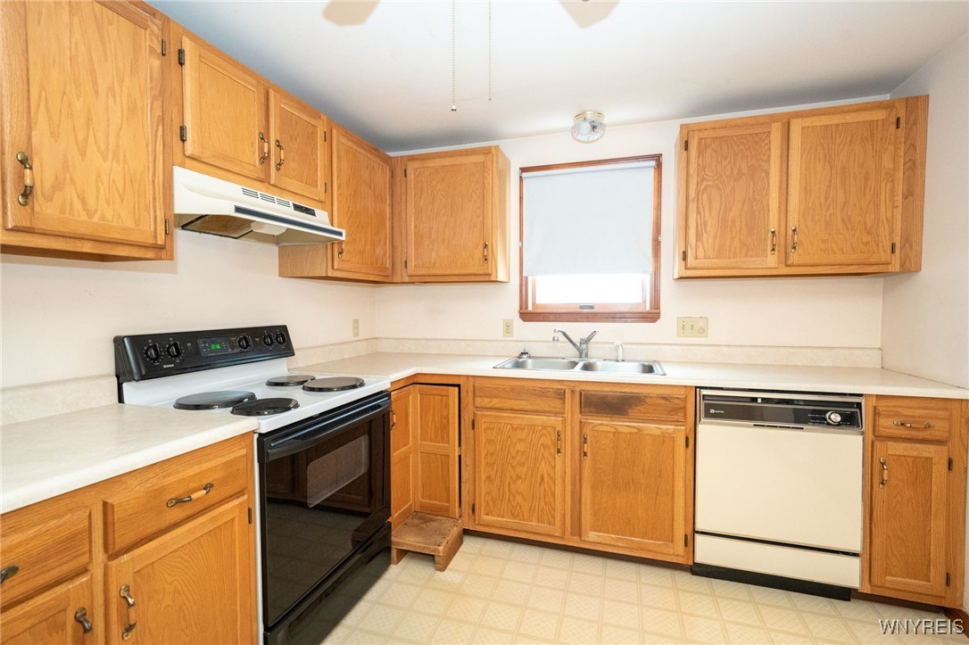 1788 Ruie Road North Tonawanda, NY 14120 - Photo 17 of 50