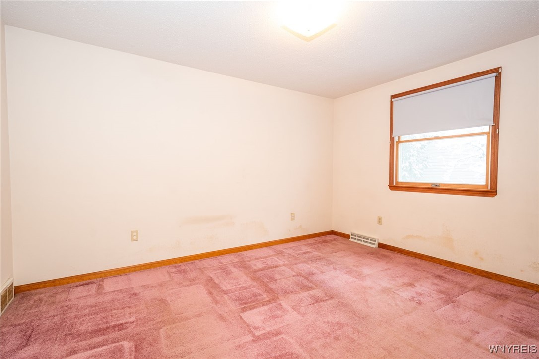 1788 Ruie Road North Tonawanda, NY 14120 - Photo 24 of 50