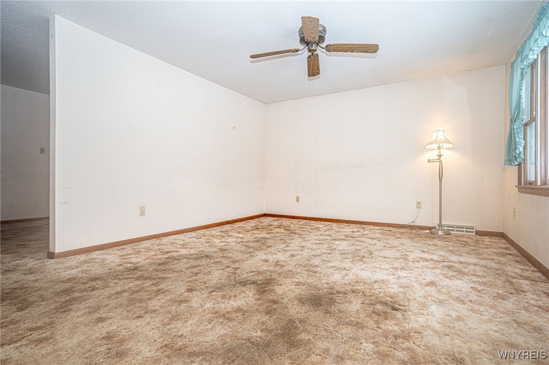 1788 Ruie Road North Tonawanda, NY 14120 - Photo 6 of 50
