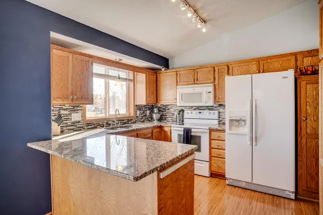 $375,000 | 348 Columbine Lane, Shakopee, MN 55379