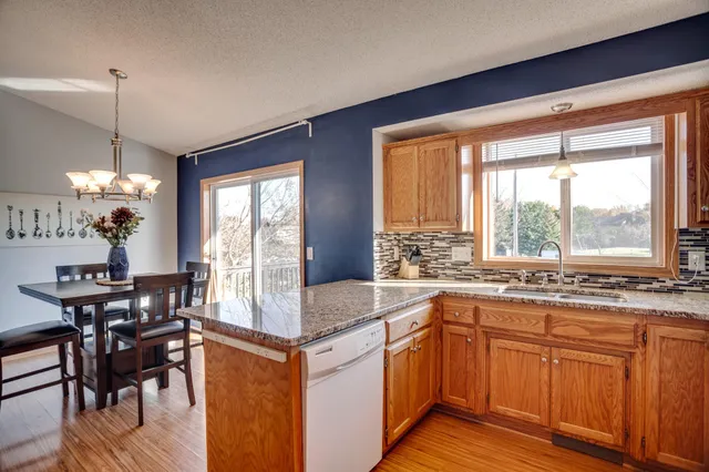 $375,000 | 348 Columbine Lane, Shakopee, MN 55379